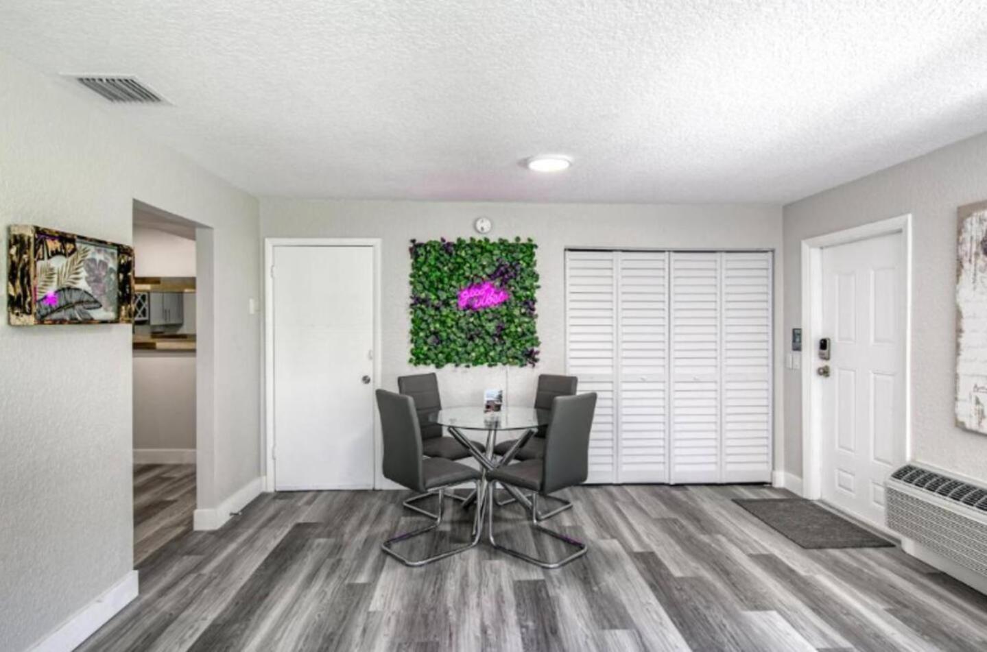 Dog Friendly Condo With Beach Access, Hot Tub, Firepit West Palm Beach Bagian luar foto
